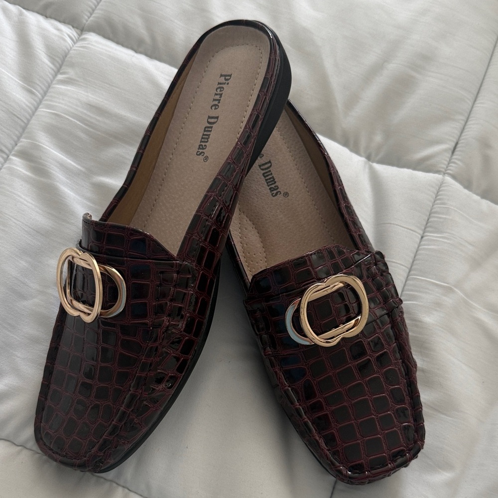 Pierre Dumas Women's Burgundy Mules with Gold Buckle